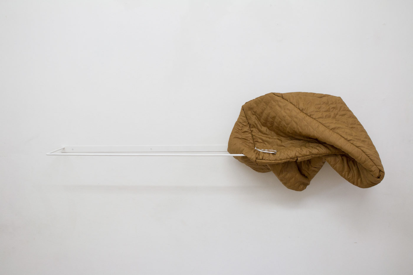 SaraRavelli_DozingMourning_2019_PewterFabric_DimensionVariable_5
